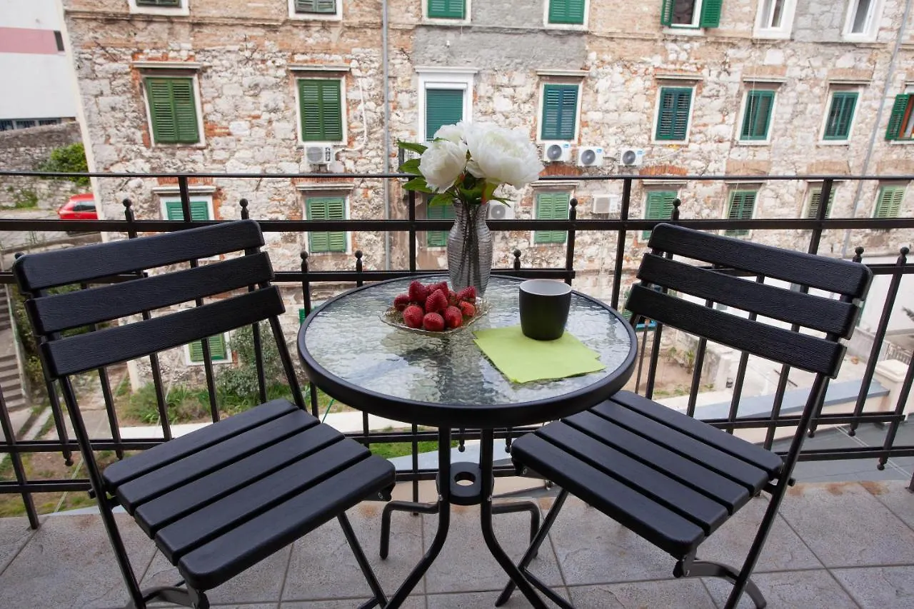 דירה רייקה Apartman Bianca The Best קרואטיה